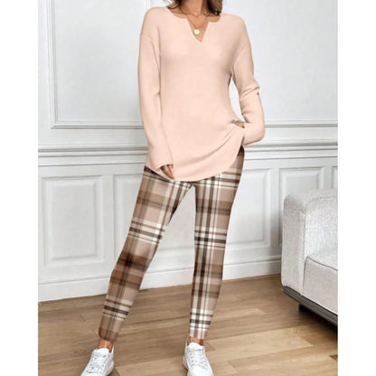 Women's 2-Piece Lounge Set – Top & Plaid Leggings